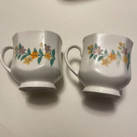 Other - Royal Bengal Fine Bone China Flower Espresso Mug Pair, 2 small mugs, MOD RETRO
